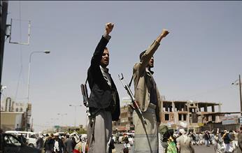 نخست وزیر یمن رسما استعفا کرد/ برخی مراکز دولتی صنعا در کنترل حوثی ها