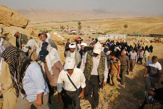 گزارش تصويري بازديد از مناطق جنگي غرب كشور