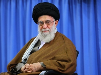 هزاران نفر از دانشجویان و دانش‌آموزان با امام خامنه‌ای دیدار کردند