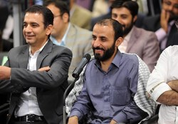 شعری درباره حماسه ۹ دی